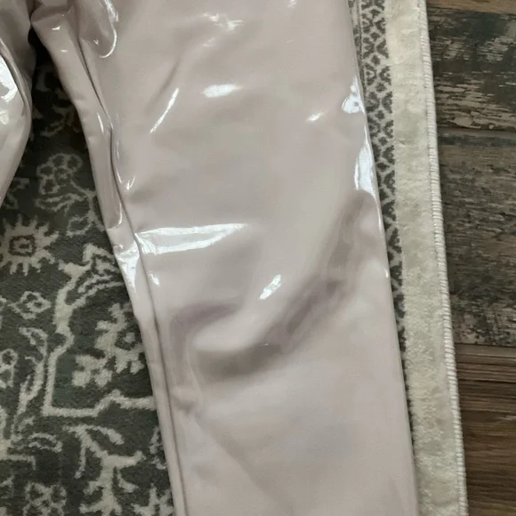 Commando Faux Shiny Beige patent leather Leggings, XS. - Picture 2 of 5